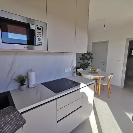 Holiday home Alluring Mobile Homes In Pako Tane Near Sea Pakostane